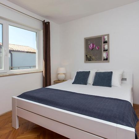 "Andrija" Apartmen'S バニョレ エクステリア 写真