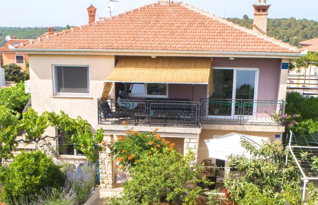 "Andrija" Apartmen'S バニョレ エクステリア 写真