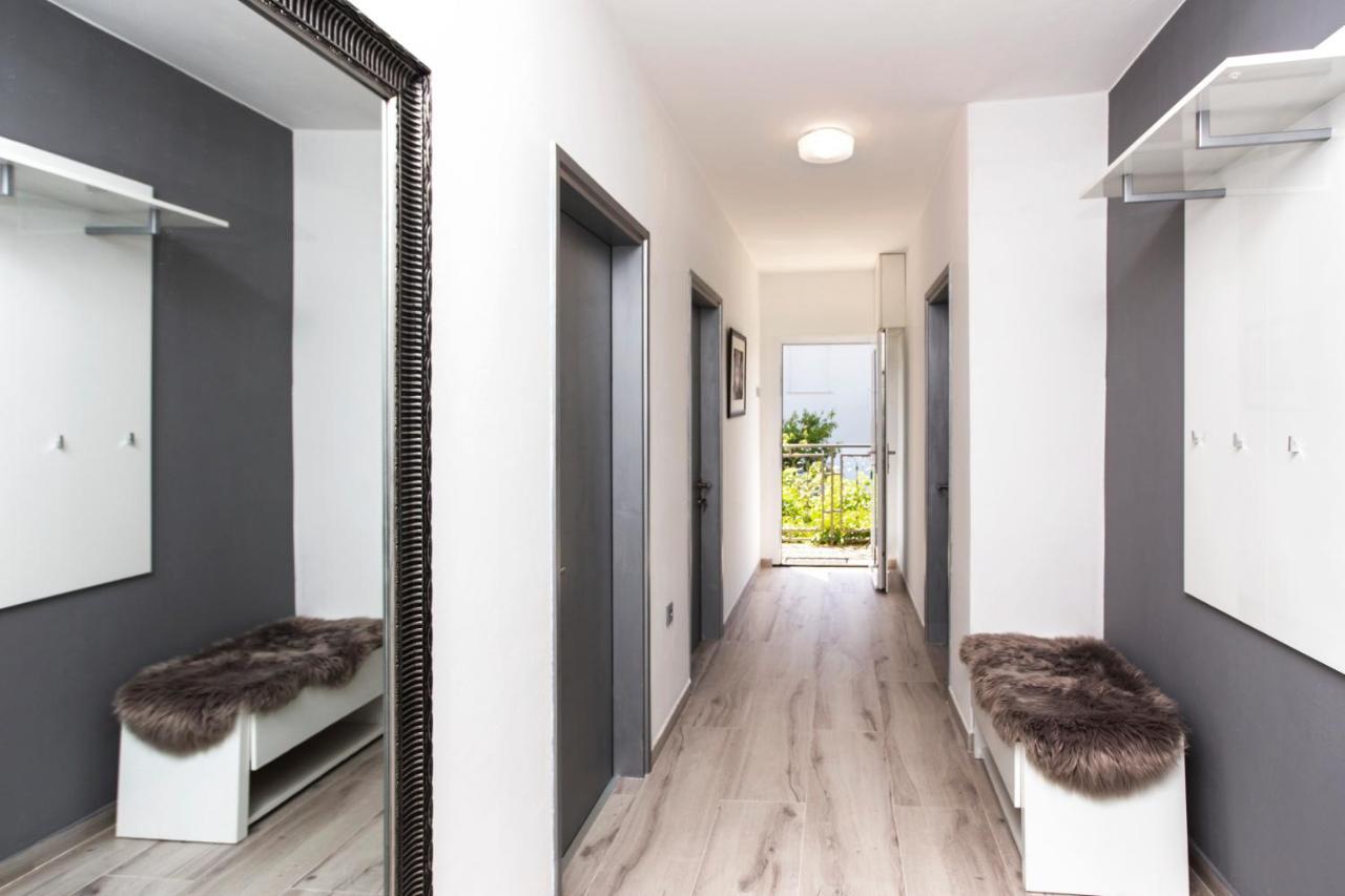 "Andrija" Apartmen'S バニョレ エクステリア 写真